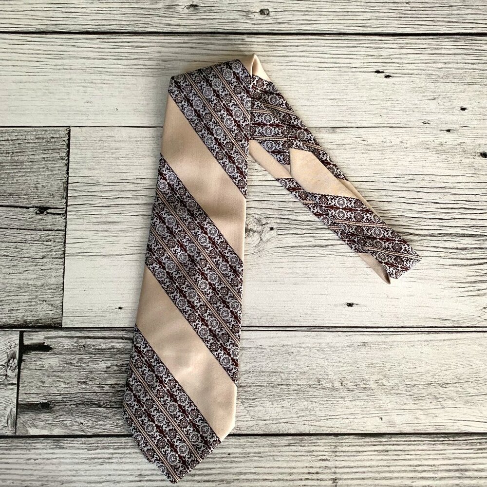 Vintage 60s 70s Necktie Graphic Striped Polyester Wide Disco Mod Retro Tie